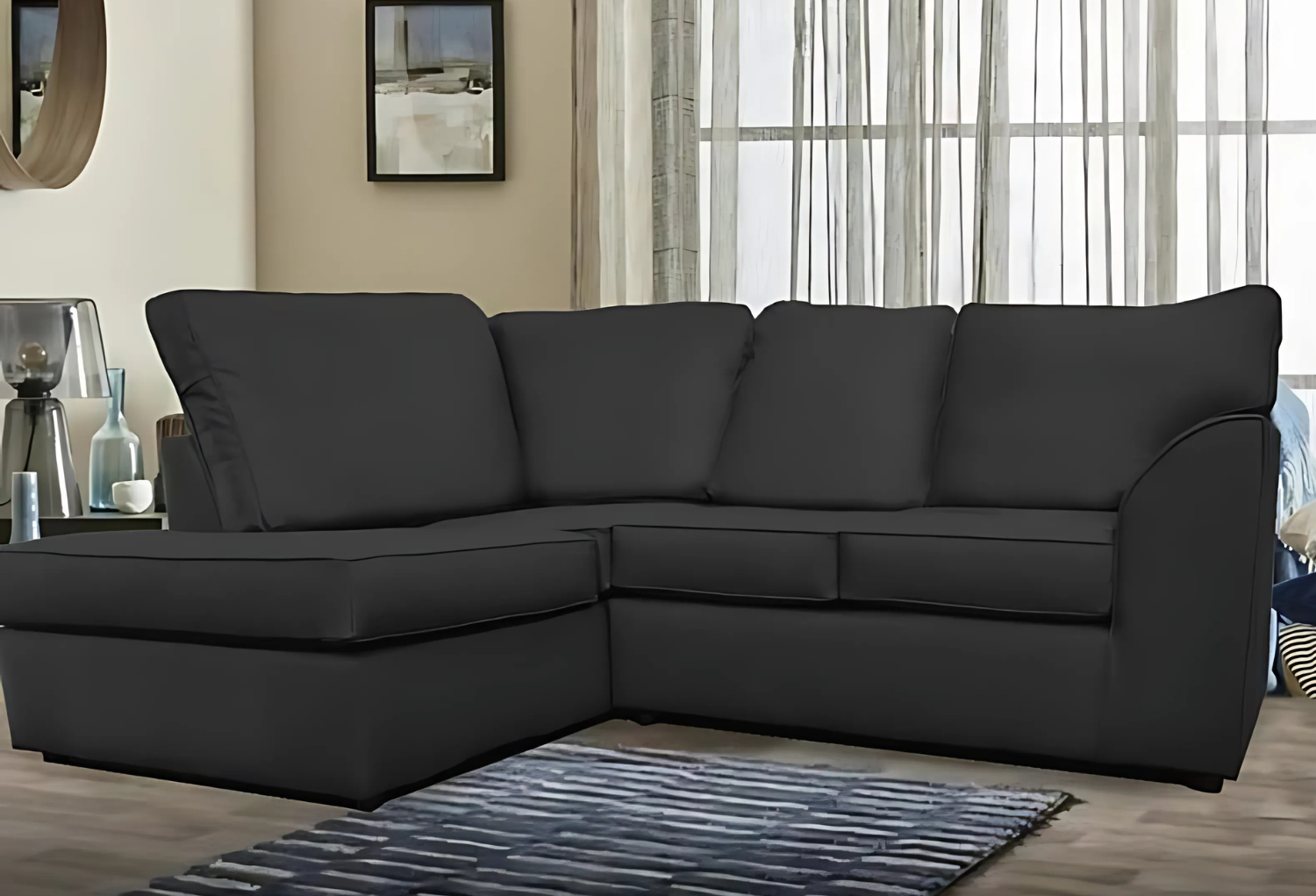 Dylan 4 seater corner sofa in leather- Black